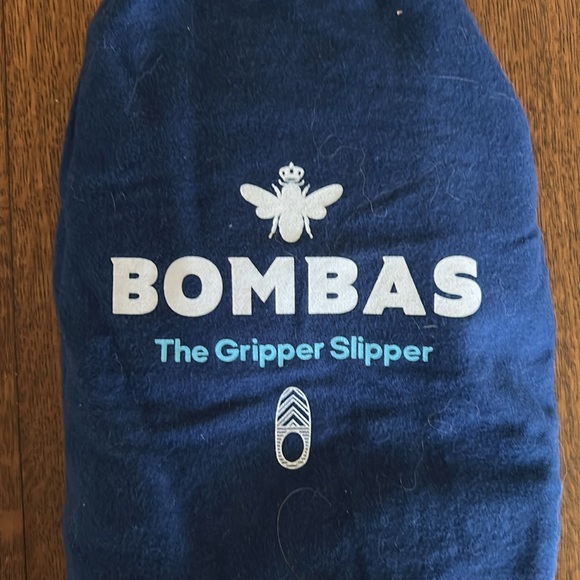 NWT Bombas Non-Slip Grippers Slippers Med - Picture 4 of 8